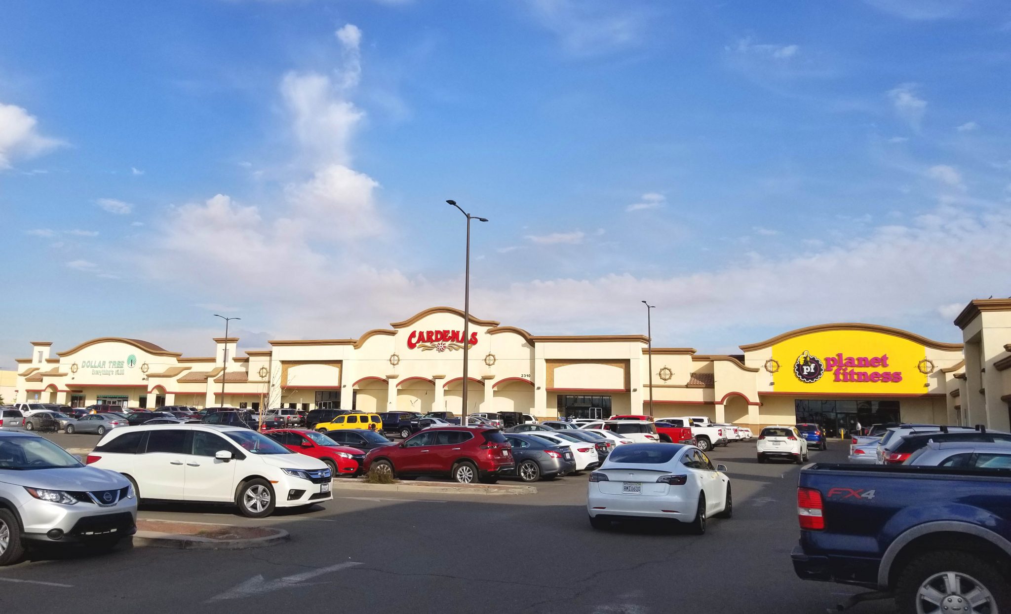 Los Mercados at Calexico Duhs Commercial