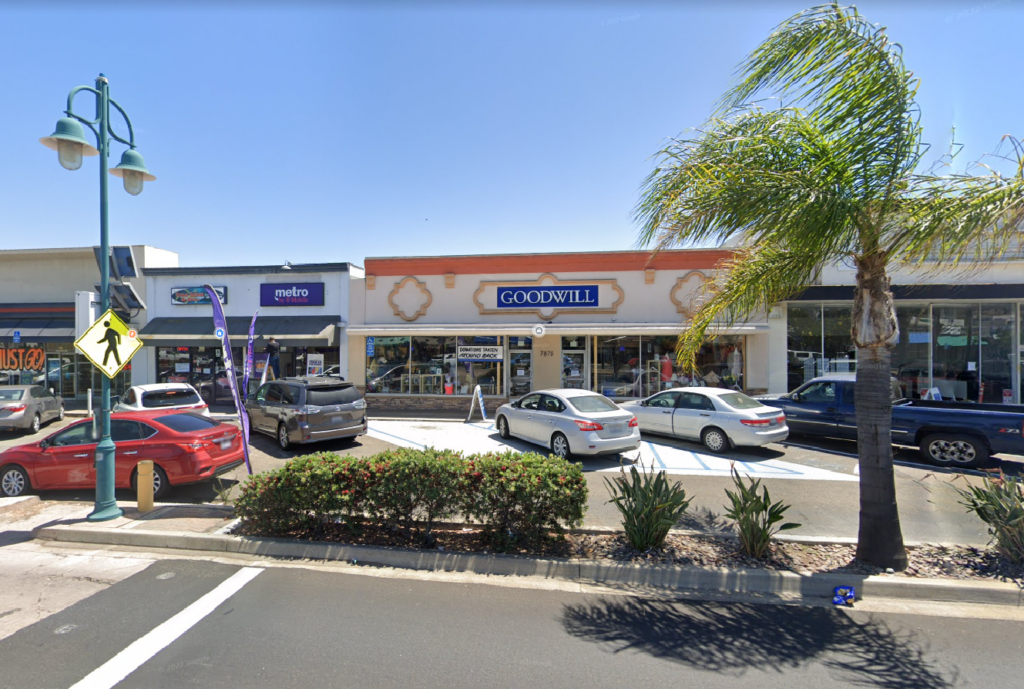 For Sale/Lease Former Goodwill Lemon Grove Duhs Commercial